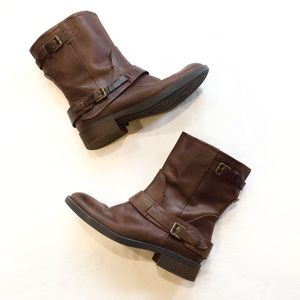 Enzo Angiolini leather booties